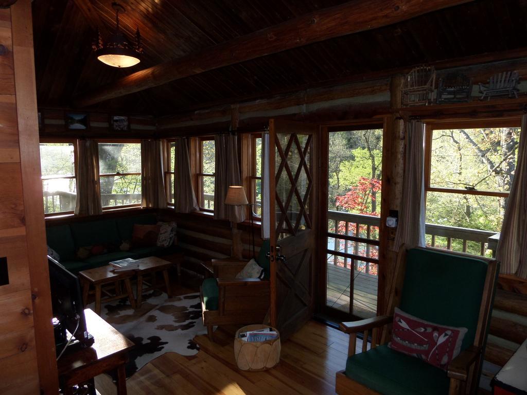 Lake Lucerne Treehouse Villa Eureka Springs Dış mekan fotoğraf